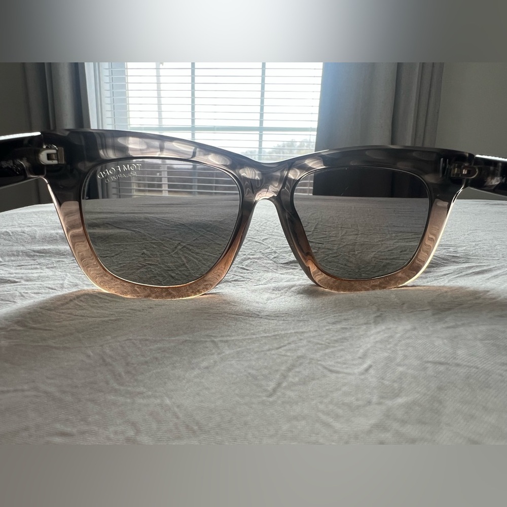 Authentic Tom Ford Sunglasses - image 5